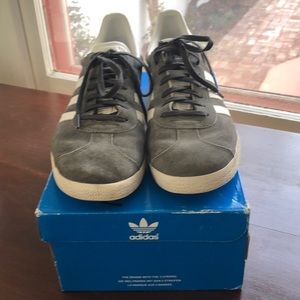 Adidas Gazelles (9.5)- Grey